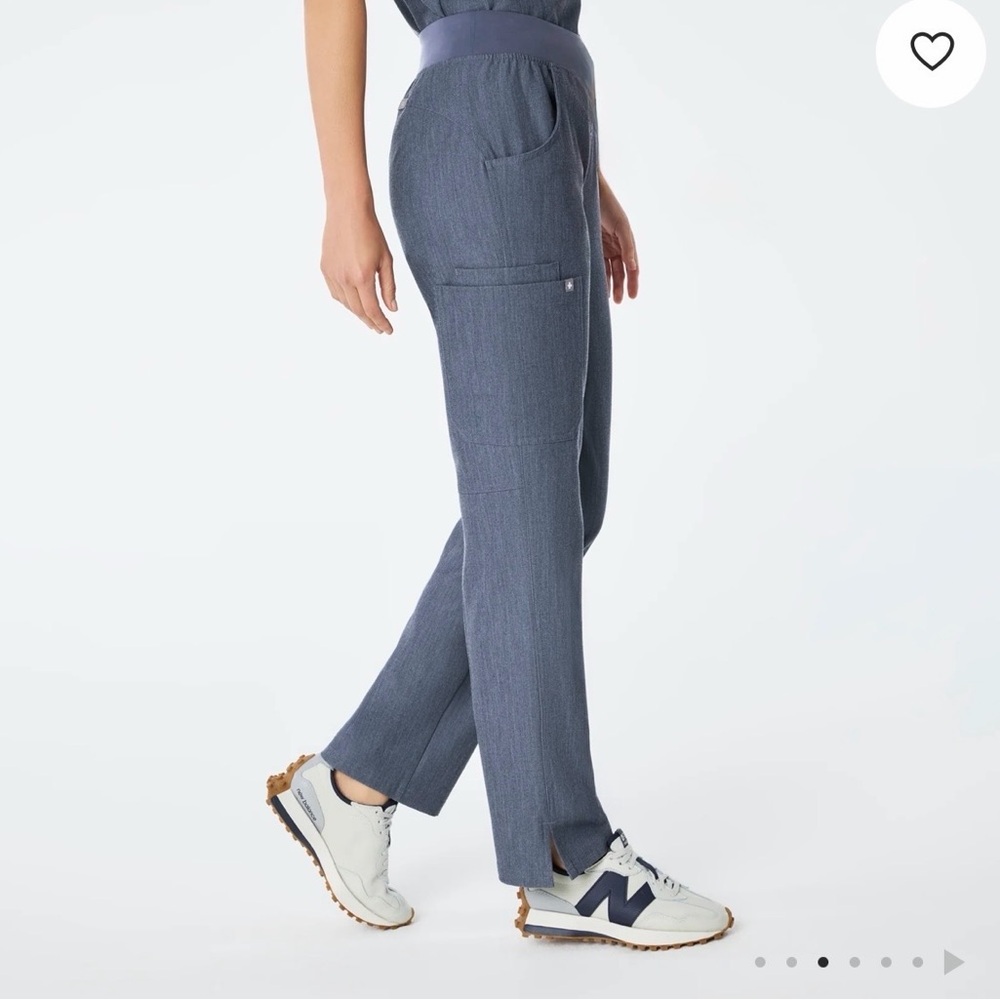 Figs Women's Heather Denim Kade Scrub Pants, Medium Tall